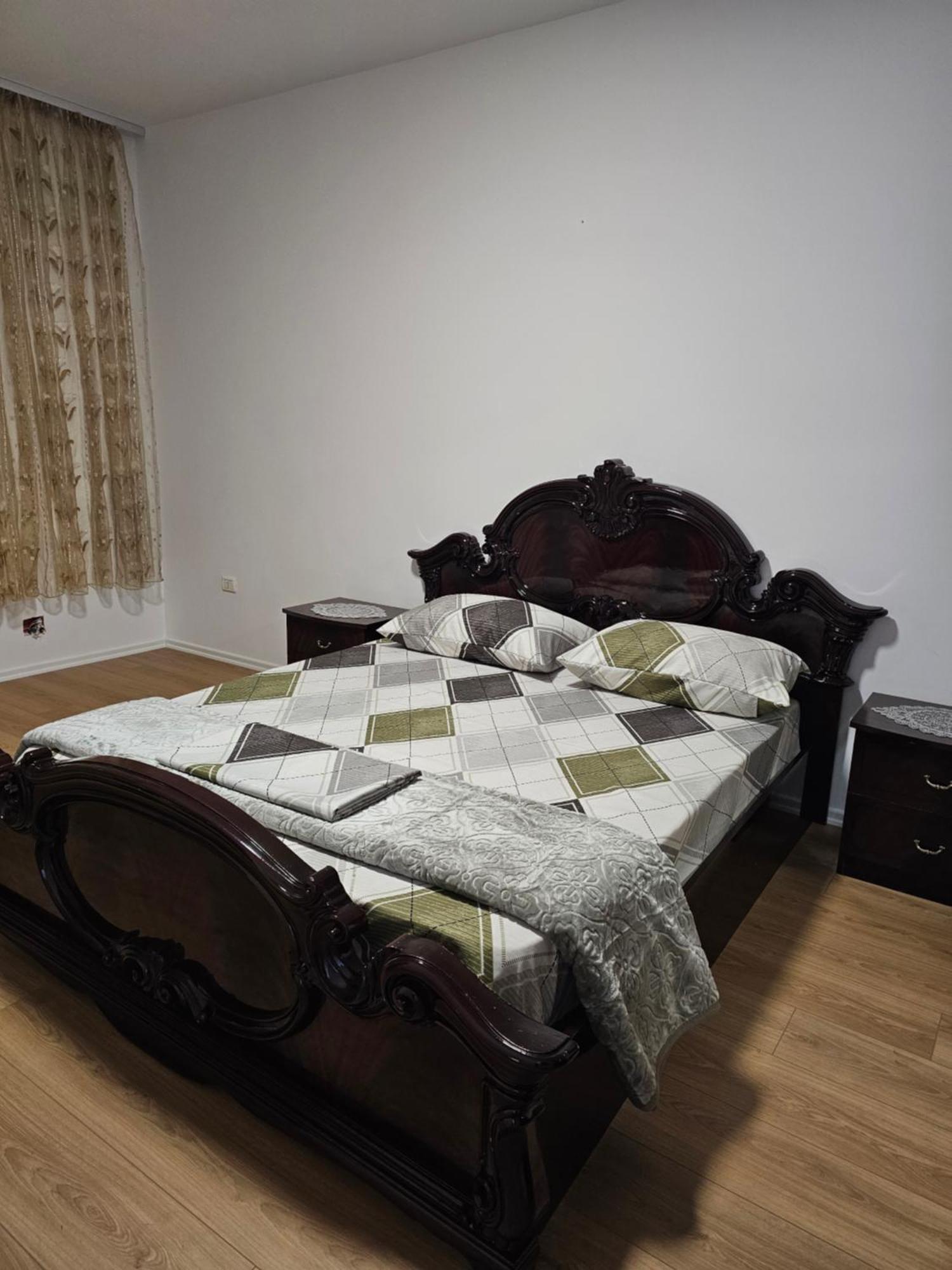 Geljus Apartment 2 Tirana Exterior photo